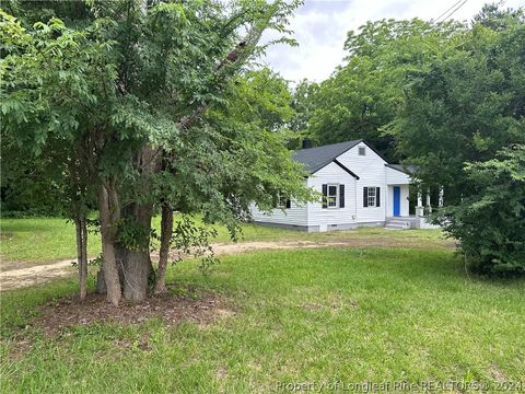 Single Family Residence in Fayetteville NC 129 Plymouth Street 17.jpg