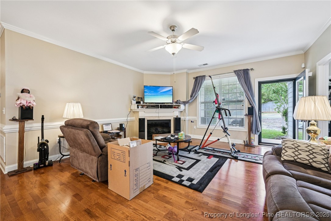 1930 Harcourt Circle 101