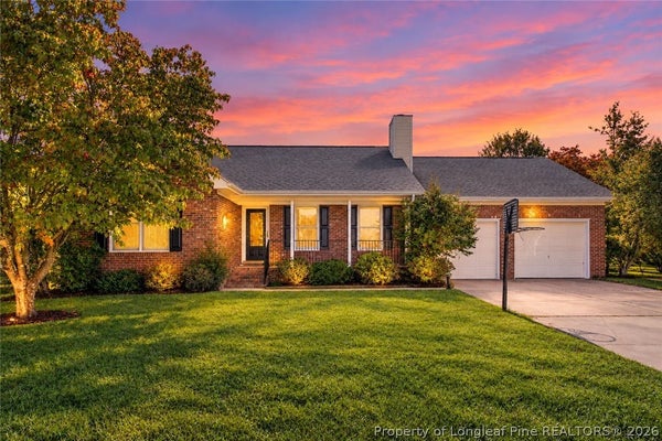 4005 COLORADO DR, HOPE MILLS, NC 28348 - Image b154d41c30547f66785d68187cc6533d/3850733134