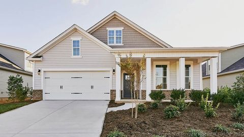 Photo of 429 Thistle Meadow Lane, Aberdeen, NC 28315 (MLS # 764808)