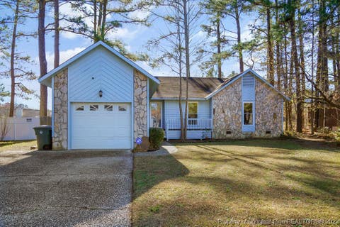 Featured picture for the property 717113