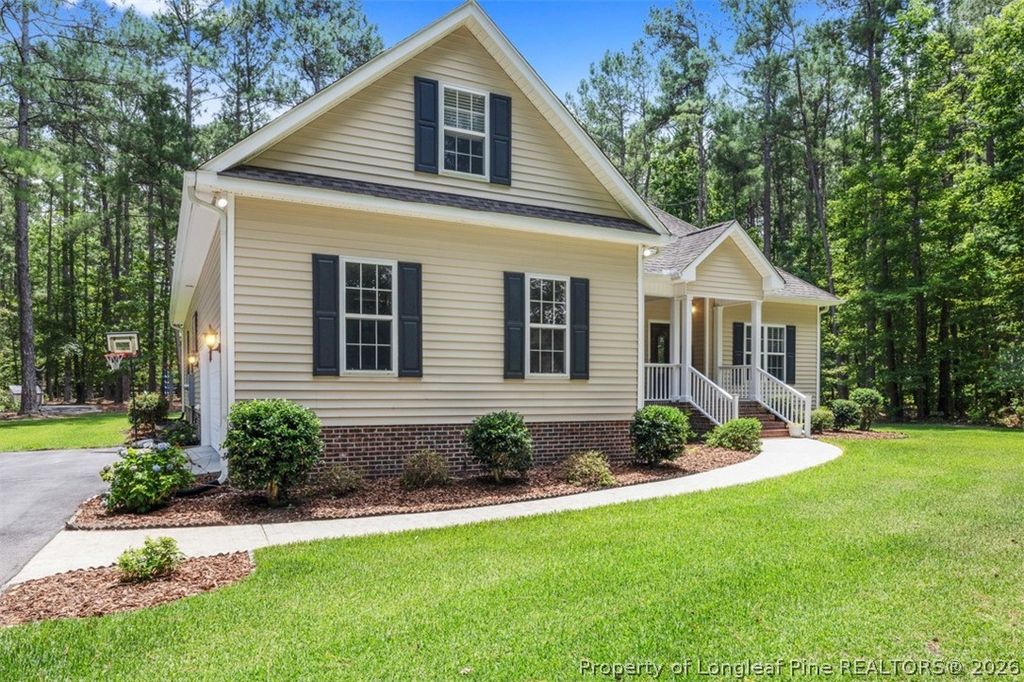 Photo of 3129 Niagara Carthage Road, Whispering Pines, NC 28327 (MLS # 764659)