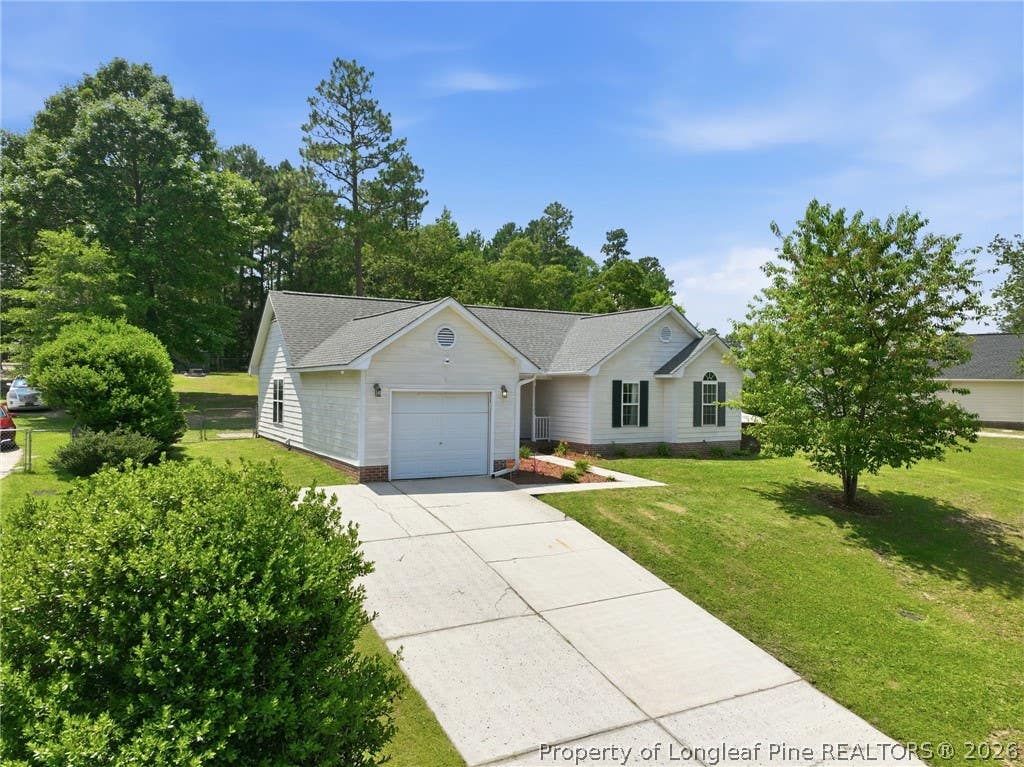 Photo of 514 Northwoods Drive, Raeford, NC 28376 (MLS # 764304)