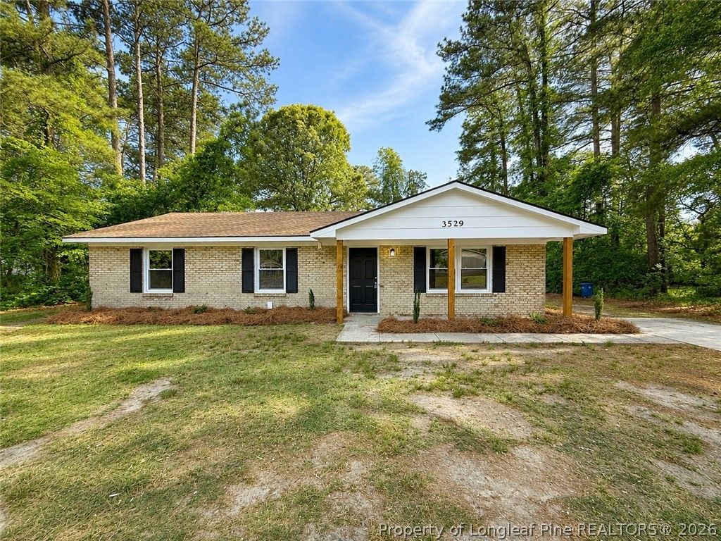 Photo of 3529 Torbay Drive, Fayetteville, NC 28311 (MLS # 762165)