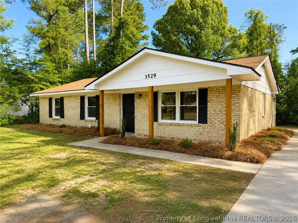 Photo of 3529 Torbay Drive, Fayetteville, NC 28311 (MLS # 762165)