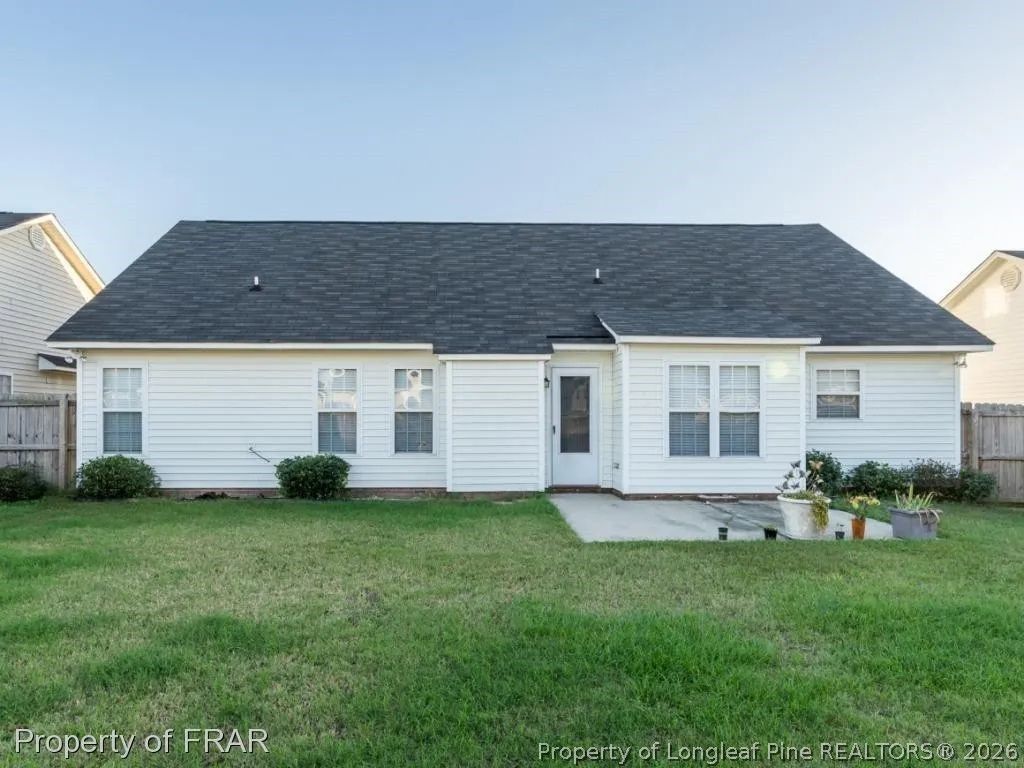Photo of 1422 Mingary Avenue, Fayetteville, NC 28306 (MLS # 760399)