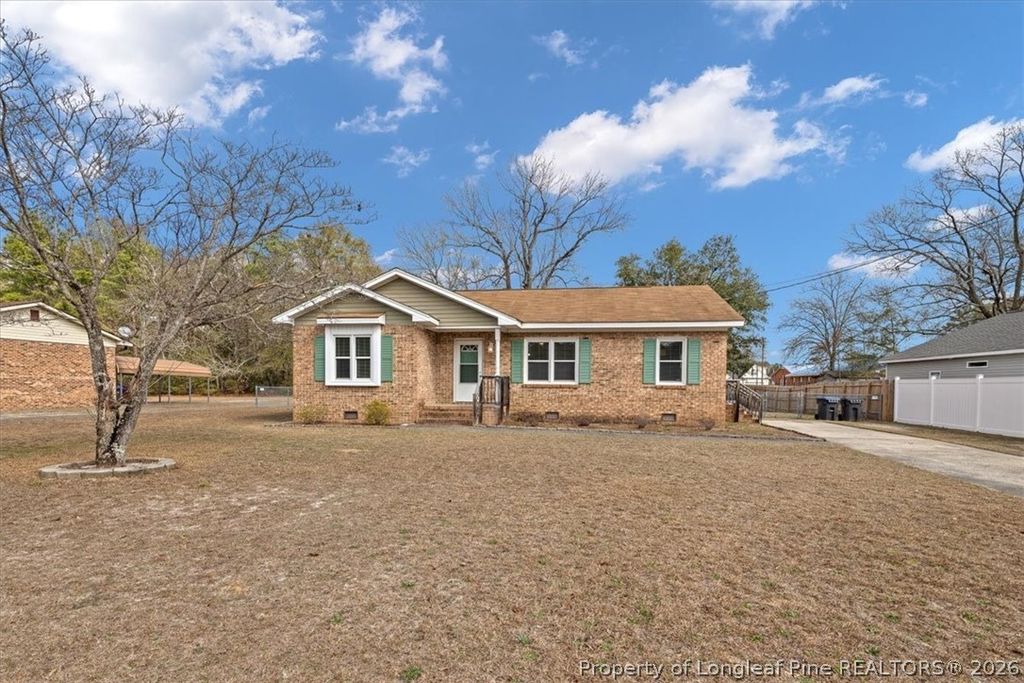 Photo of 812 N Jackson Street, Raeford, NC 28376 (MLS # 758139)