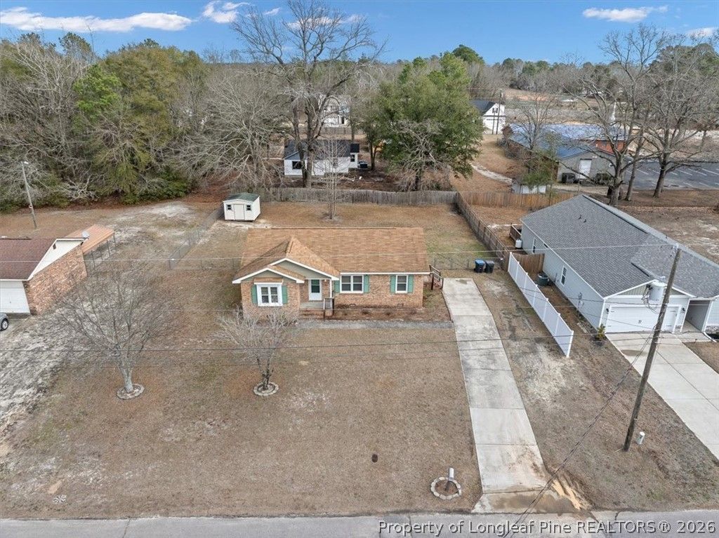 Photo of 812 N Jackson Street, Raeford, NC 28376 (MLS # 758139)