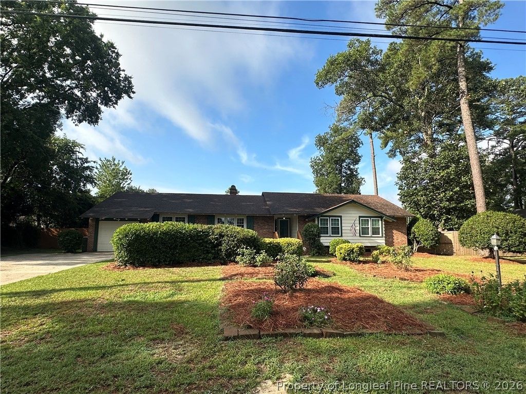 Photo of 3307 Kentyre Drive, Fayetteville, NC 28303 (MLS # 766465)