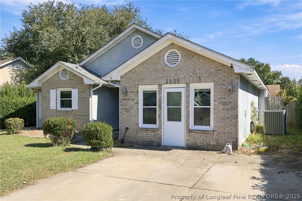 Photo of 2929 Rosemeade Drive, Fayetteville, NC 28306 (MLS # 771349)