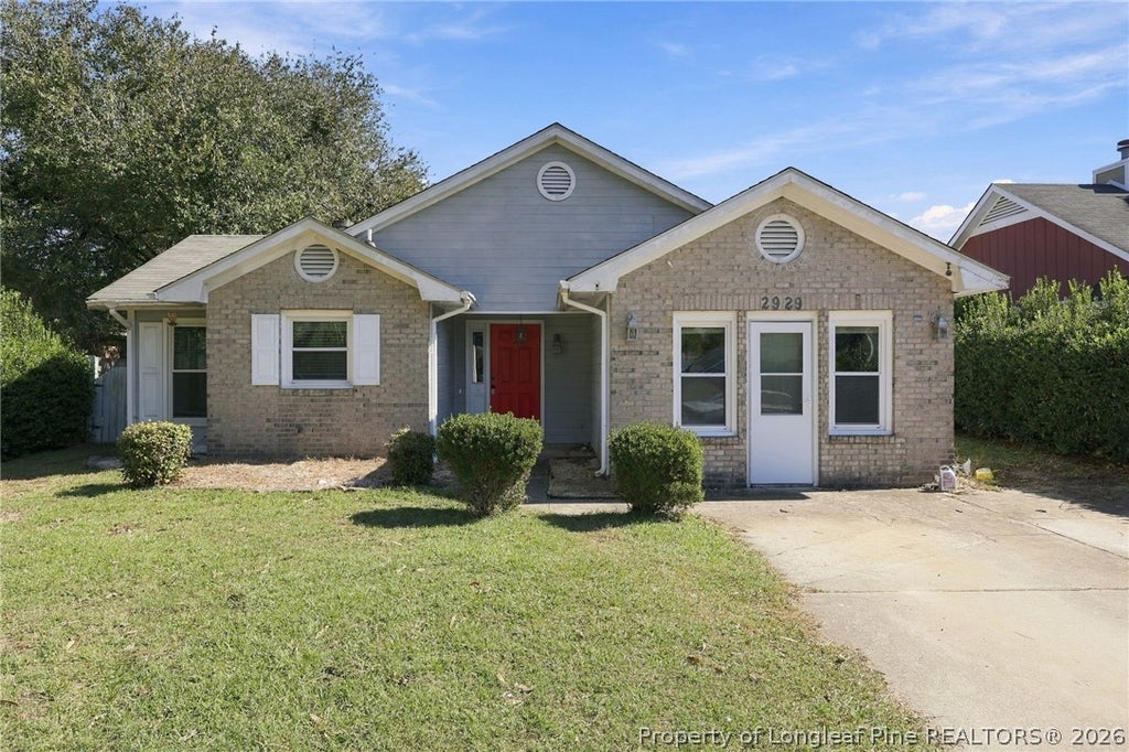 Photo of 2929 Rosemeade Drive, Fayetteville, NC 28306 (MLS # 771349)