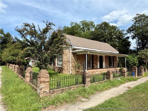 Photo of 603 74 Highway, Maxton, NC 28364 (MLS # 770791)
