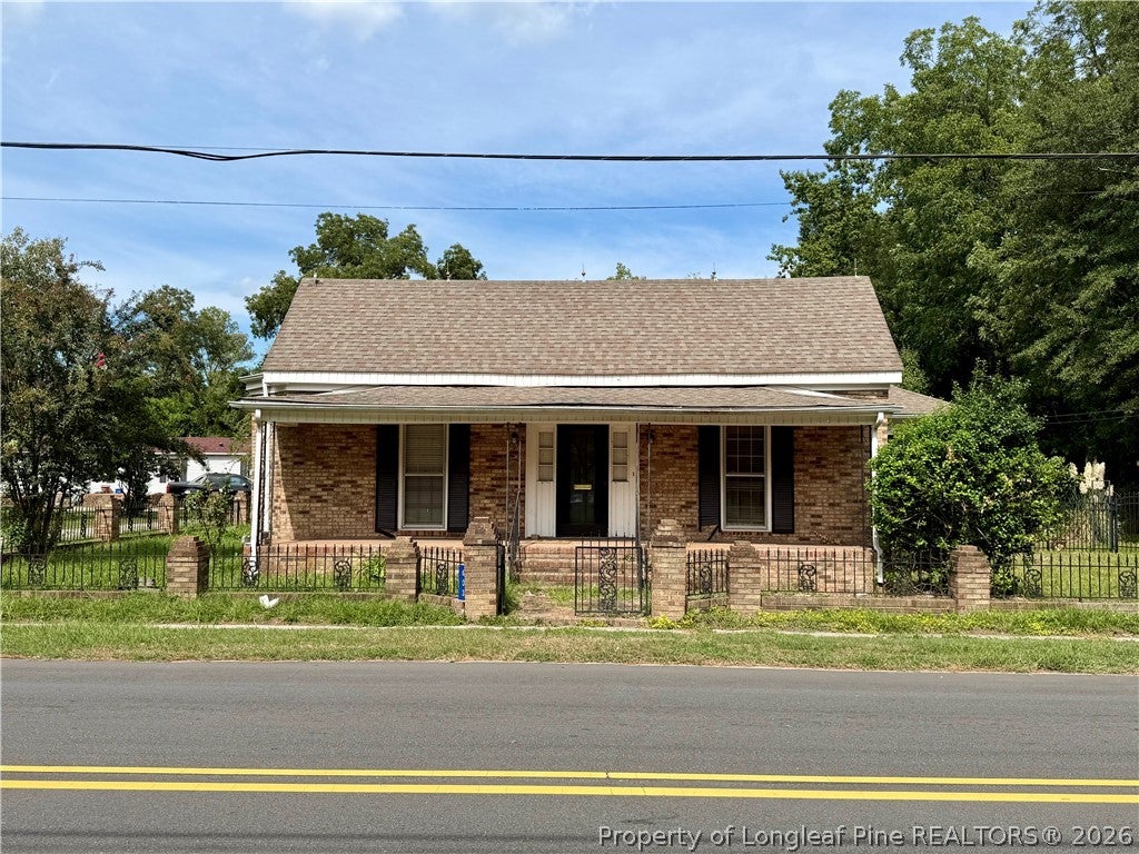 Photo of 603 74 Highway, Maxton, NC 28364 (MLS # 770791)
