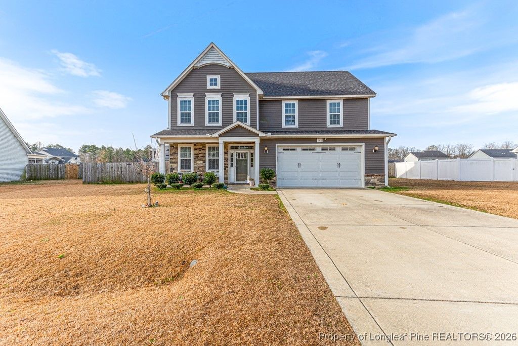 Photo of 1528 Creekwood Road, Hope Mills, NC 28348 (MLS # 755345)