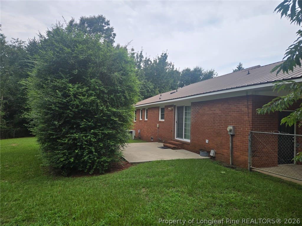 Photo of 7535 Hargrove Court, Fayetteville, NC 28303 (MLS # 767405)