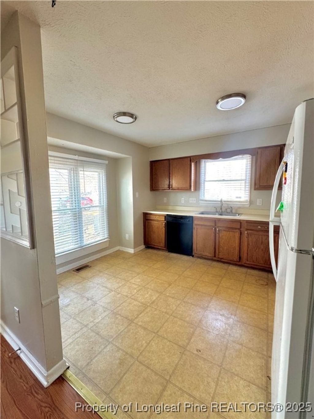 Photo of 824 Glen Reilly Drive, Fayetteville, NC 28314 (MLS # 754947)