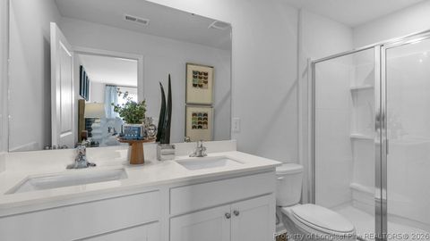 Tiny photo for 157 Trumpet Vine Road, Aberdeen, NC 28315 (MLS # 766595)