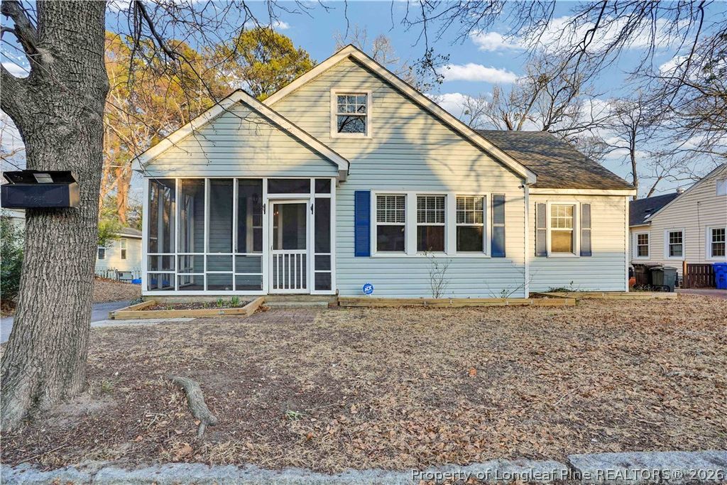 Photo of 404 Pearl Street, Fayetteville, NC 28303 (MLS # 757446)