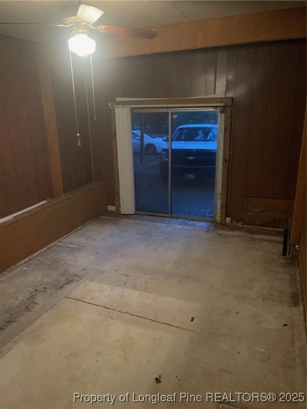 Photo of 532 LACKEY Street, Hamlet, NC 28345 (MLS # 754882)