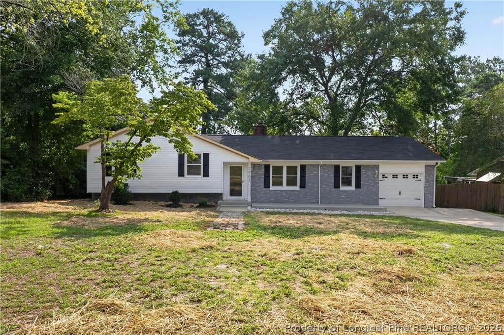 Photo of 1862 Paisley Avenue Avenue, Fayetteville, NC 28304 (MLS # 767093)