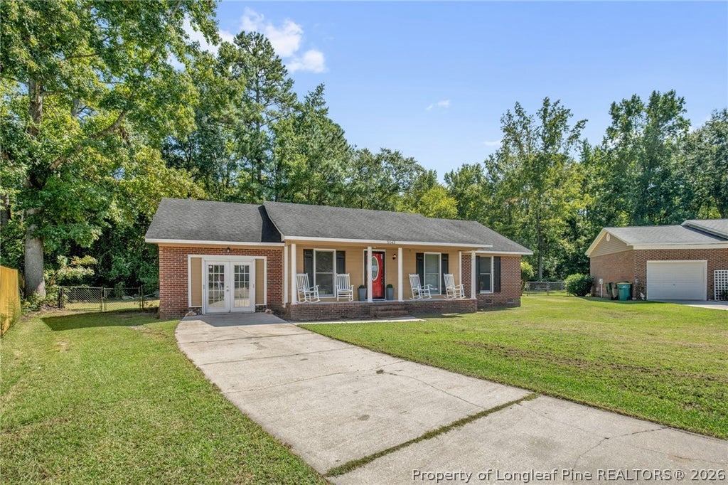 Photo of 5543 HALLWOOD Drive, Hope Mills, NC 28348 (MLS # 770231)