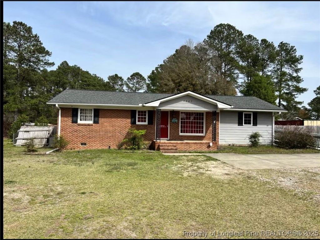 Photo of 4807 Main Street S, Hope Mills, NC 28348 (MLS # 740893)