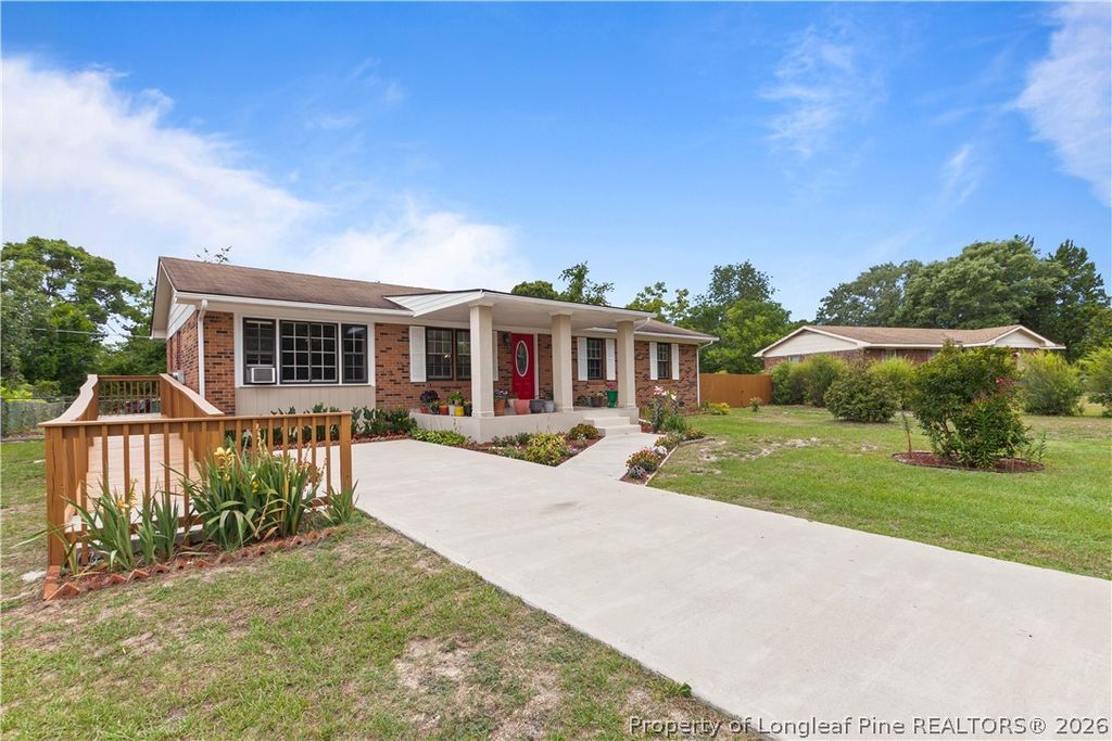 Photo of 3643 Gloucester Drive, Hope Mills, NC 28348 (MLS # 765498)