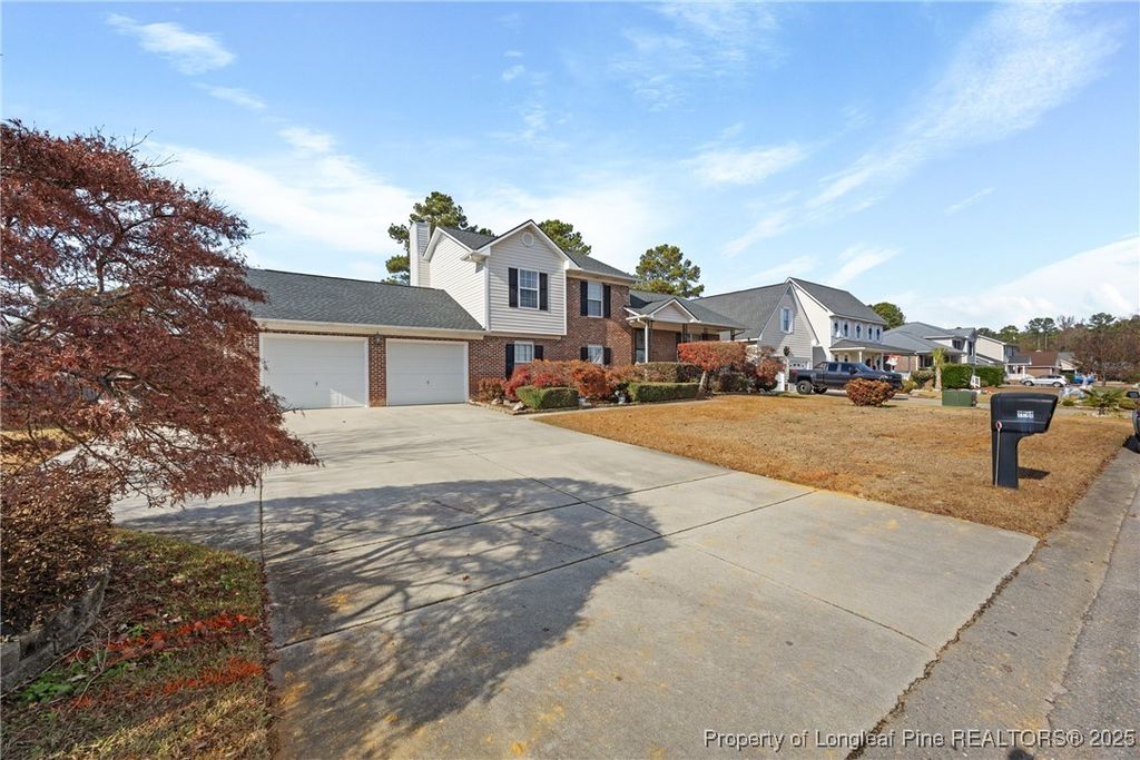 Photo of 1154 Helmsley Drive, Fayetteville, NC 28314 (MLS # 754417)