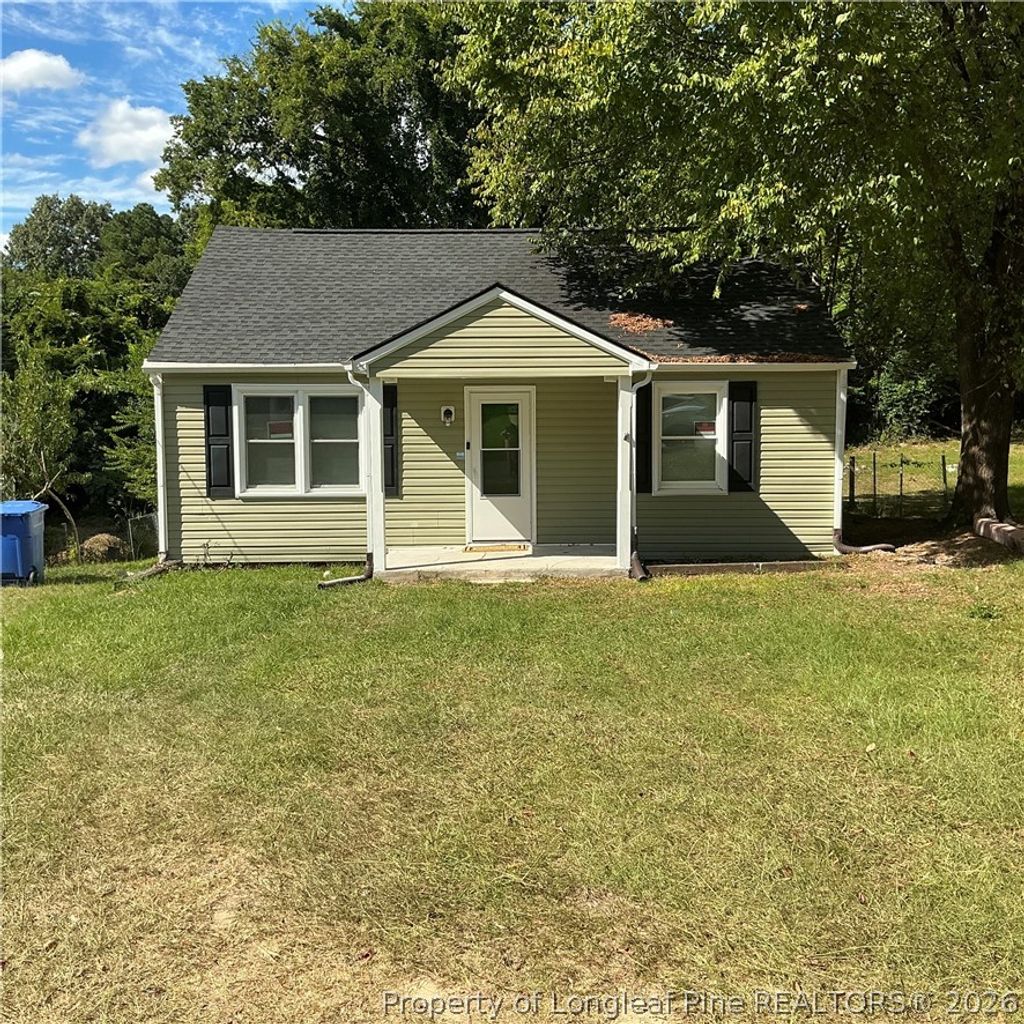 Photo of 210 Sunset Avenue, Fayetteville, NC 28301 (MLS # 759191)