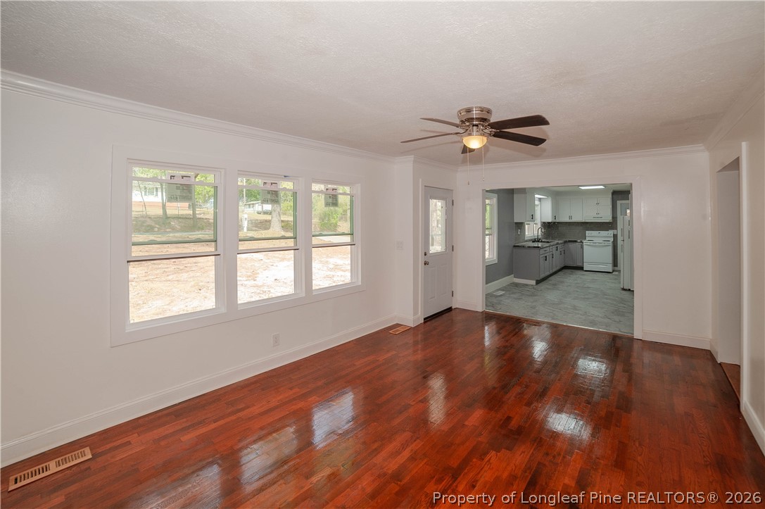 3502 Greenwood Drive