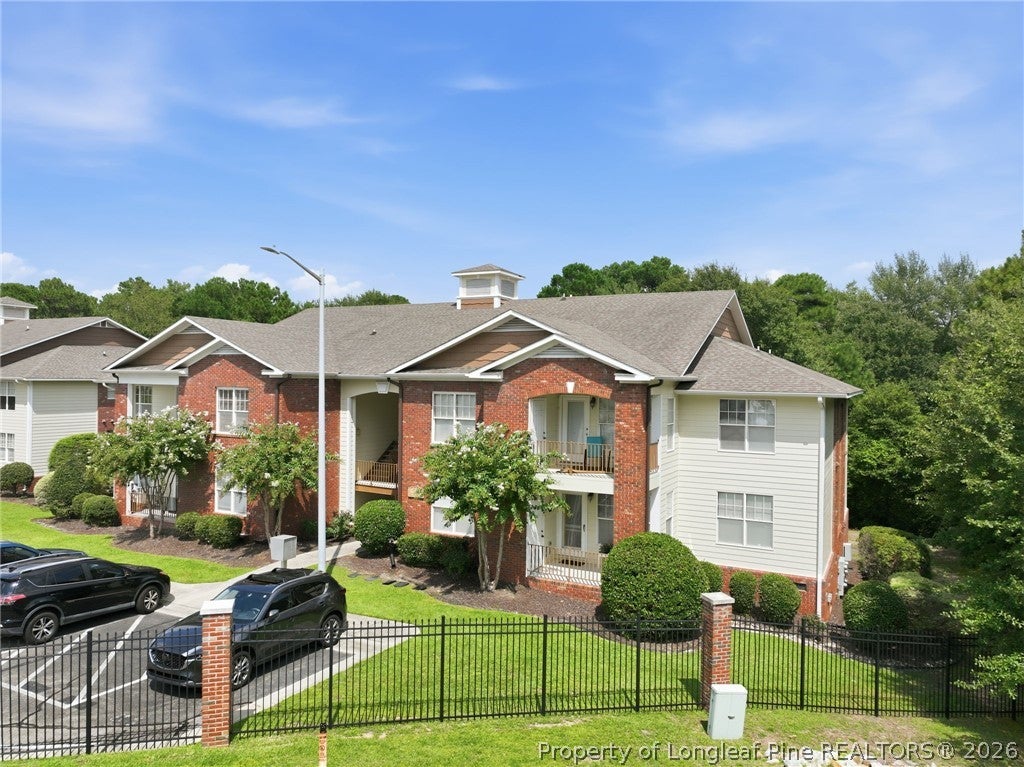 Photo of 513 Meadowland Court #8, Hope Mills, NC 28348 (MLS # 767034)