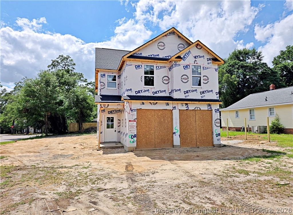 Photo of 318 Broadfoot Avenue, Fayetteville, NC 28305 (MLS # 764633)