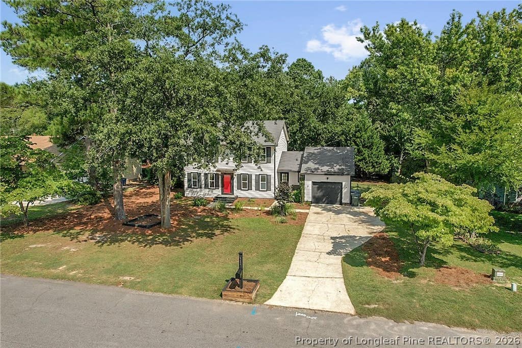 Photo of 6216 Lake Trail Drive, Fayetteville, NC 28304 (MLS # 767897)