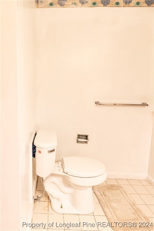 Fayetteville, North Carolina 28303, United States, 3 Bedrooms Bedrooms, ,2 BathroomsBathrooms,Residential,Pending,33830