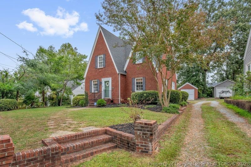 Photo of 406 Rollingwood Circle, Fayetteville, NC 28305 (MLS # 770587)