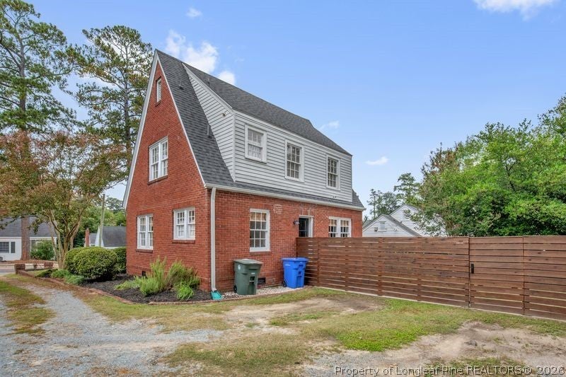 Photo of 406 Rollingwood Circle, Fayetteville, NC 28305 (MLS # 770587)