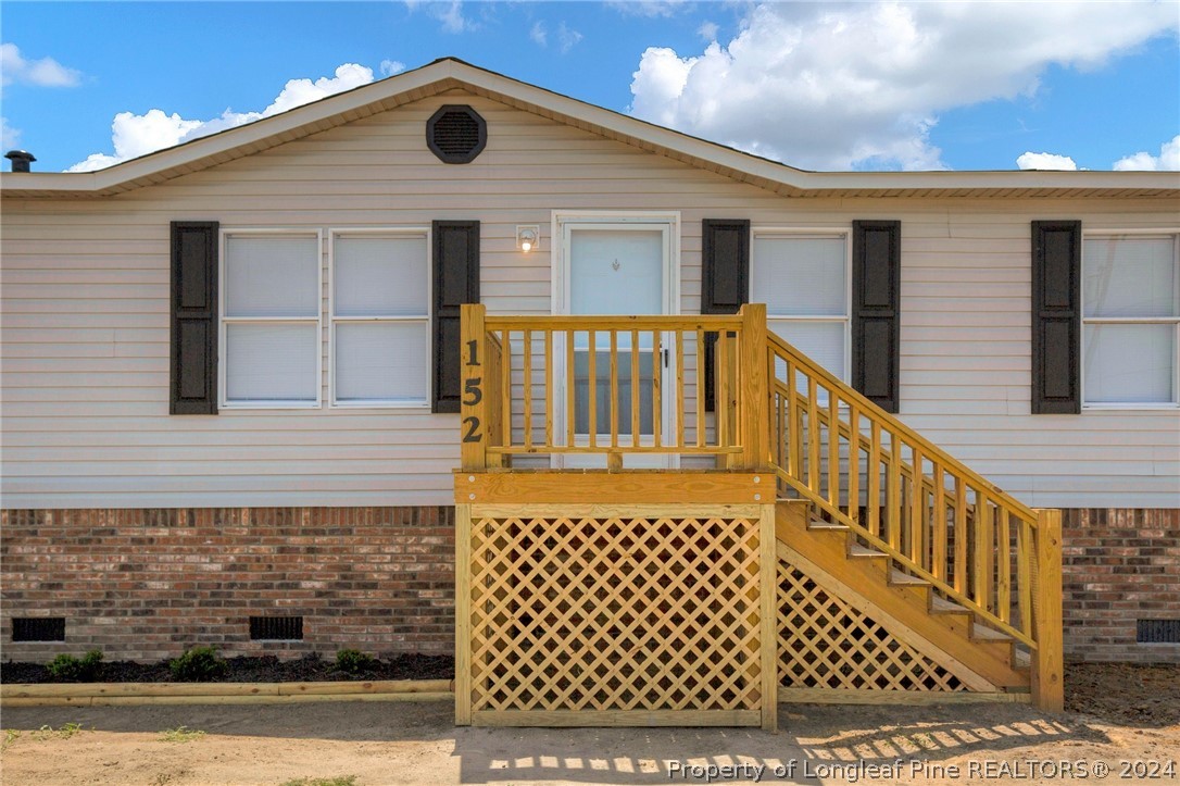 152 Three Bridges Road