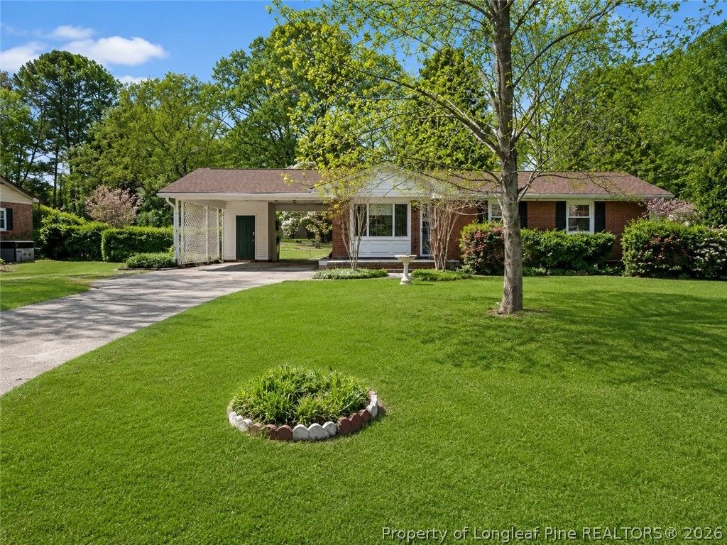Photo of 3423 McChoen Drive, Fayetteville, NC 28311 (MLS # 764147)