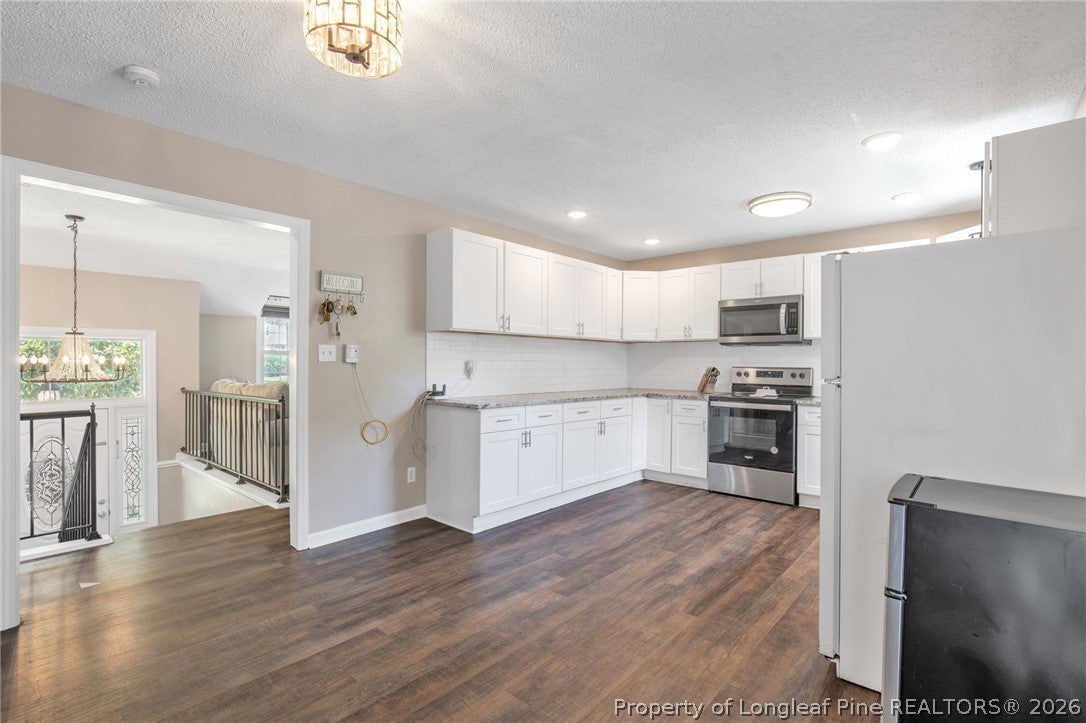 3614 Lakeshore Drive