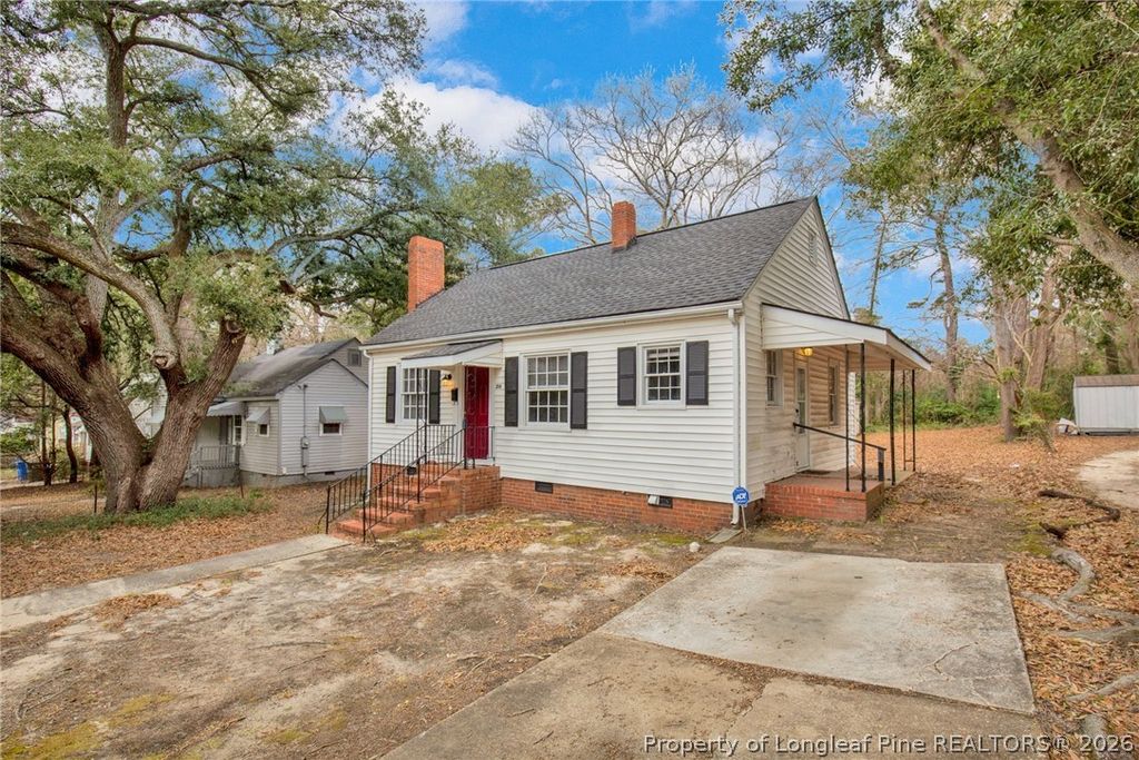 Photo of 216 Hawthorne Road, Fayetteville, NC 28301 (MLS # 757578)