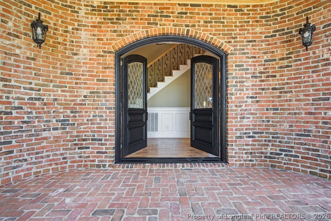 400 Kingsford Court