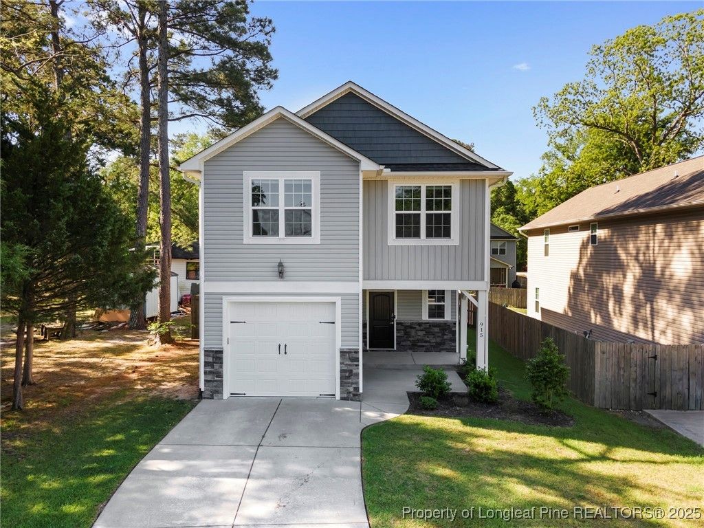Photo of 915 Carolina Avenue, Fayetteville, NC 28301 (MLS # 751556)