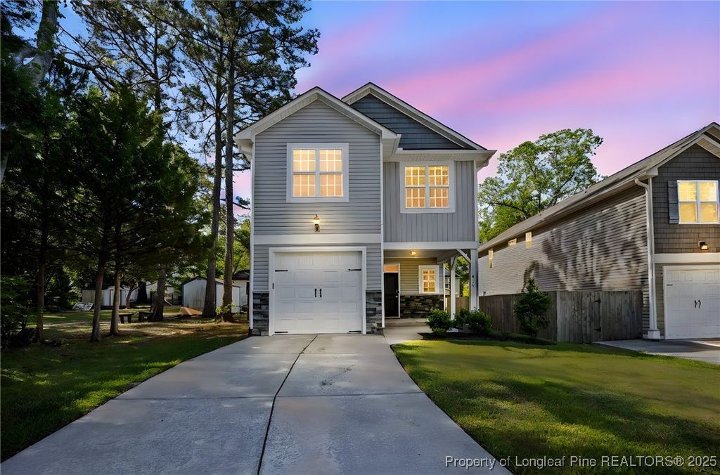 Photo of 915 Carolina Avenue, Fayetteville, NC 28301 (MLS # 751556)