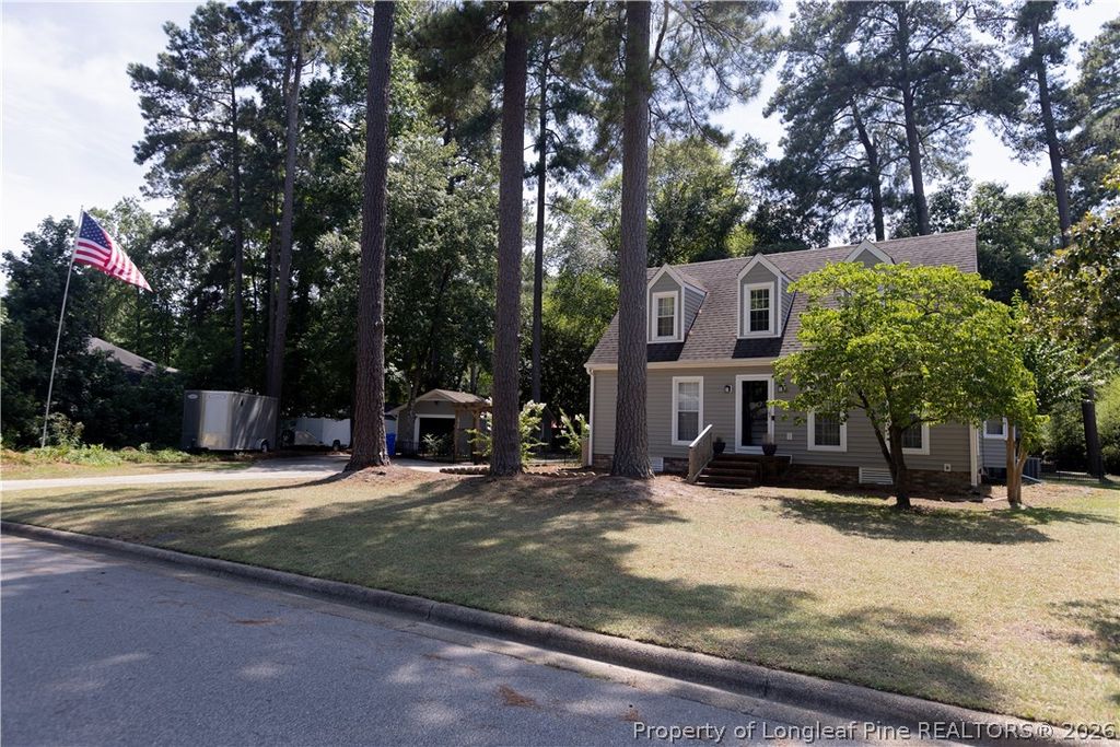 Photo of 3455 Regiment Drive, Fayetteville, NC 28303 (MLS # 766034)