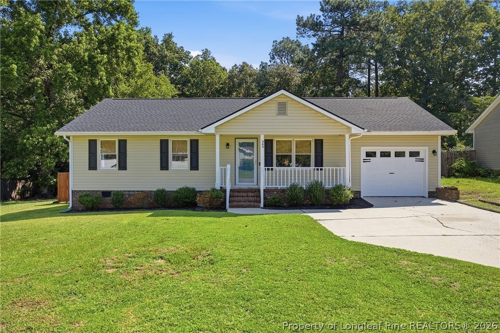 Photo of 949 Kennesaw Drive, Fayetteville, NC 28314 (MLS # 768488)