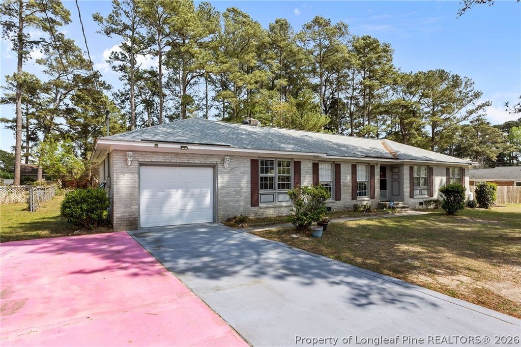 Photo of 908 Ruton Court, Fayetteville, NC 28303 (MLS # 759478)