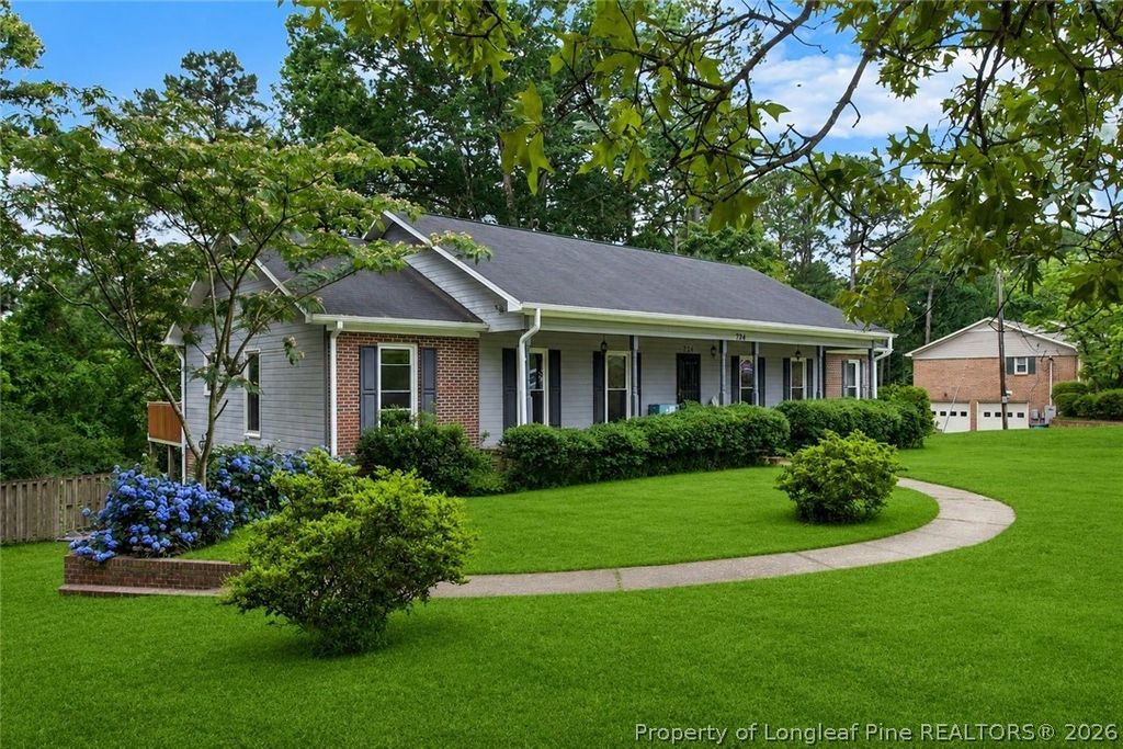 Photo of 724 Galloway Drive, Fayetteville, NC 28303 (MLS # 763547)