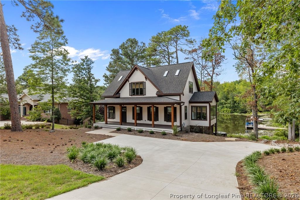 Photo of 135 Lake Forest Drive SW, Pinehurst, NC 28374 (MLS # 757970)