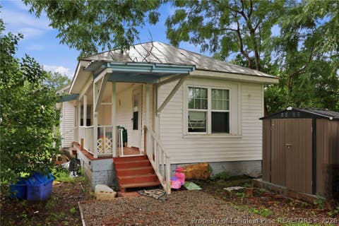 Tiny photo for 424 E Blount Street, Kinston, NC 28501 (MLS # 767253)