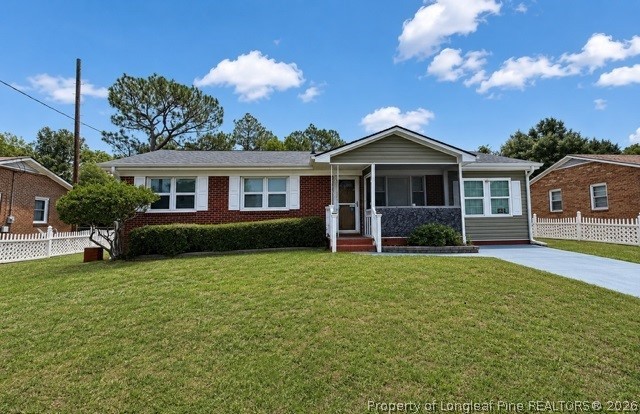 Photo 1 of 18 — 3241 Vardaman Avenue, Hope Mills, NC 28348